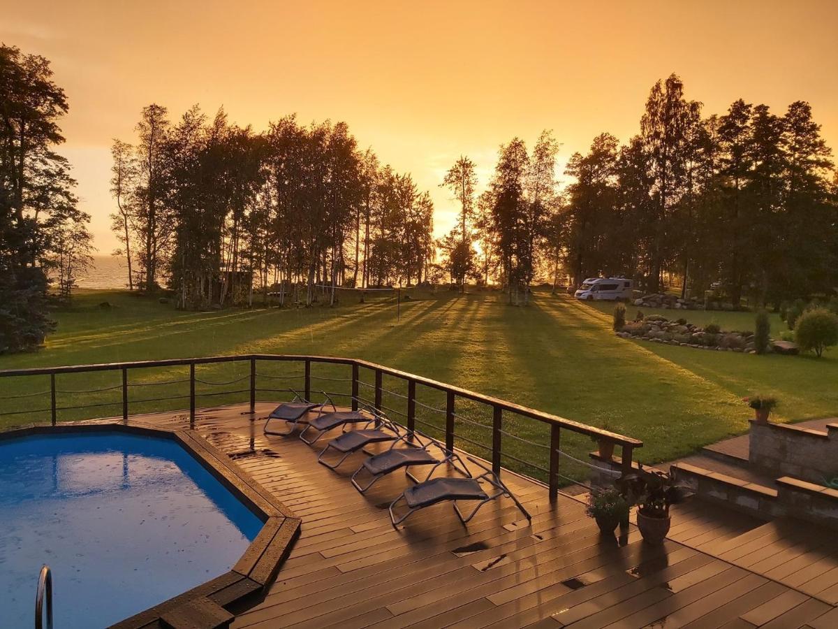 Kiviranna Puhkemajad Villa Suure-Rakke Buitenkant foto