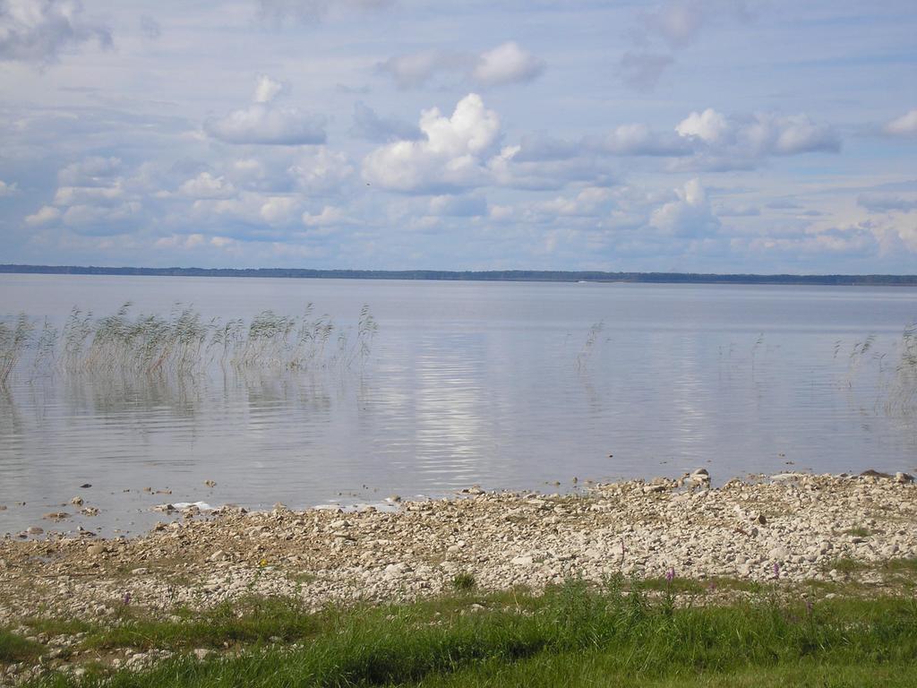 Kiviranna Puhkemajad Villa Suure-Rakke Buitenkant foto