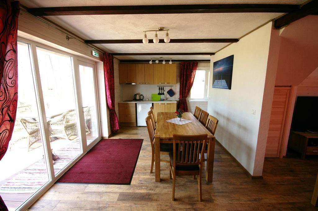 Kiviranna Puhkemajad Villa Suure-Rakke Buitenkant foto