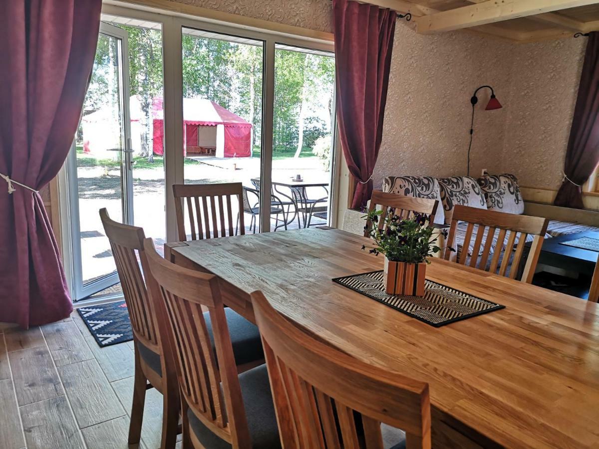 Kiviranna Puhkemajad Villa Suure-Rakke Buitenkant foto